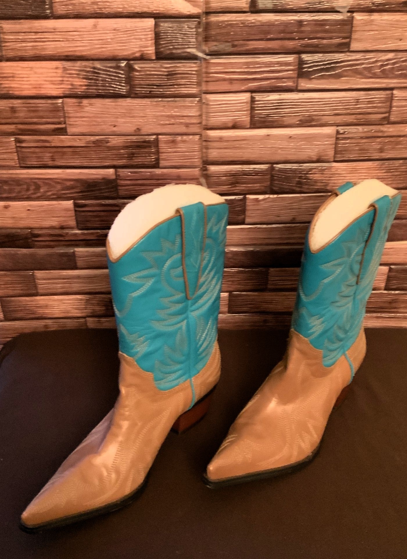 Guess Boot