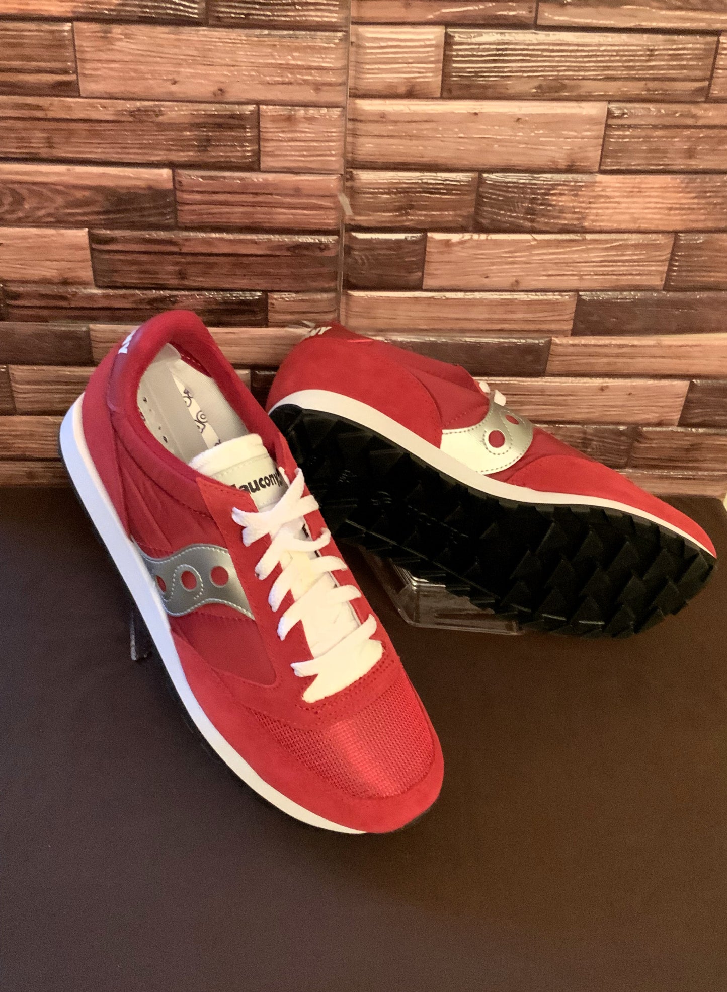Saucony